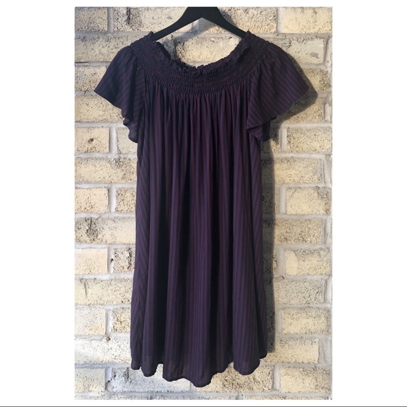 COOPERATIVE OTS Flutter Sleeve Dress in Wine/Navy - Picture 3 of 7
